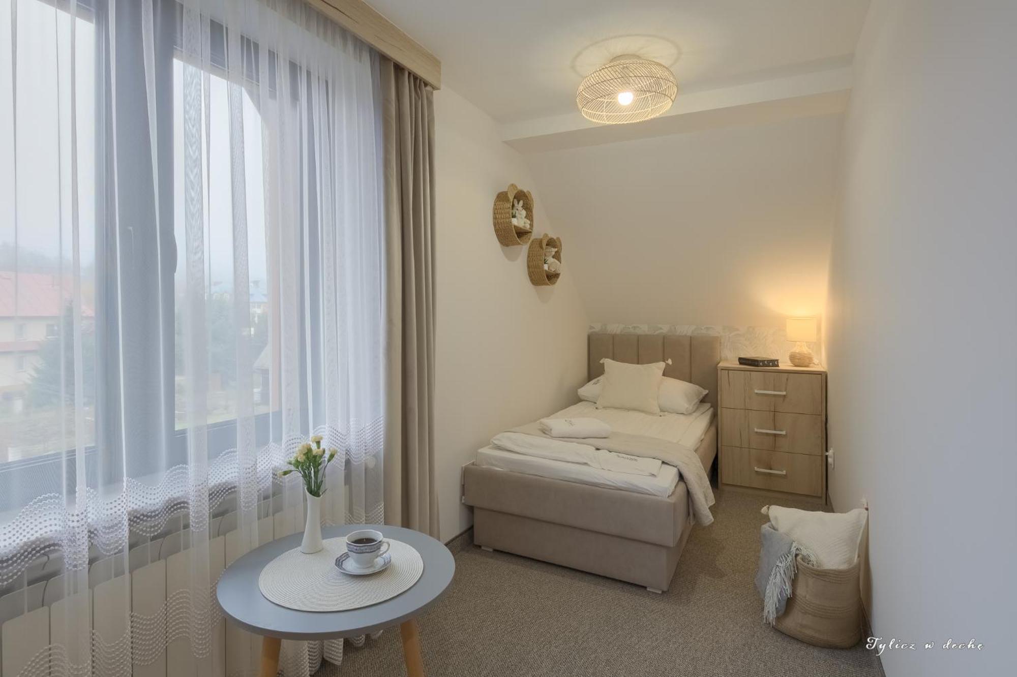 Tylicz W Deche Pokoje I Apartamenty Extérieur photo